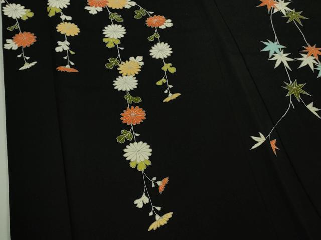 平和屋着物∞極上　羽織　枝垂れ菊楓文　黒地　金彩　羽織紐付き　逸品　DZAB4638kh6