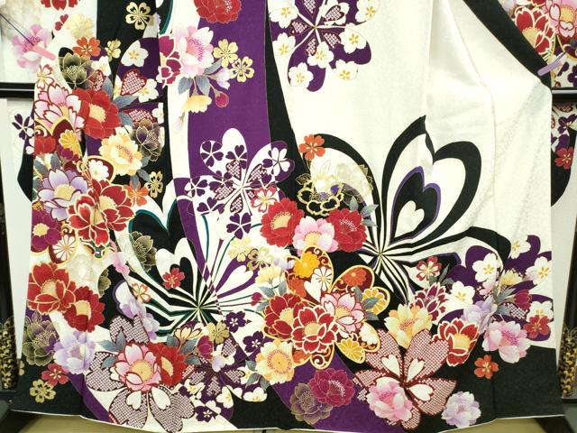 平和屋着物●極上　振袖　刺繍　舞花文　黒地　銀通し地　逸品　DZAB4643kh6