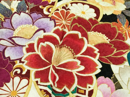 平和屋着物●極上　振袖　刺繍　舞花文　黒地　銀通し地　逸品　DZAB4643kh6
