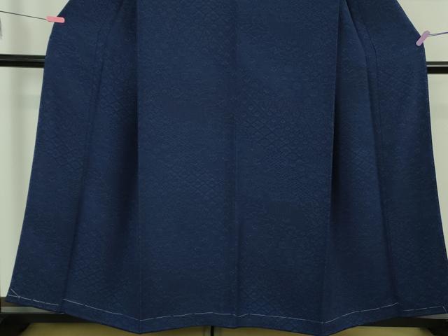 平和屋着物●極上　天然藍　藍染　古庄紀治　お召　名物裂花文　濃藍色　伊と幸　反端付き　逸品　未使用　DZAB4647kh6