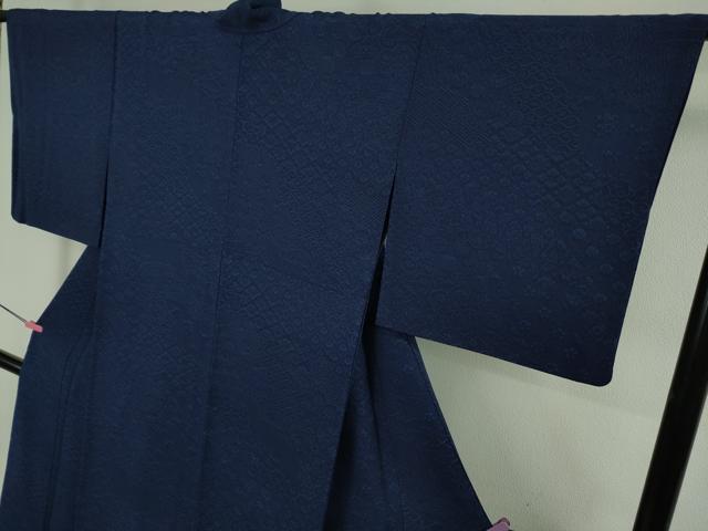 平和屋着物●極上　天然藍　藍染　古庄紀治　お召　名物裂花文　濃藍色　伊と幸　反端付き　逸品　未使用　DZAB4647kh6