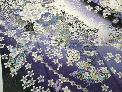 平和屋着物●極上　振袖　舞蝶花文　暈し染め　金銀彩　金通し地　逸品　DZAB4685kh6
