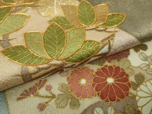 平和屋本店●極上　皇室献上作家　藤井寛　色留袖　駒刺繍　舞蝶四季花文　銀煤竹色地　金彩　逸品　DZAB4741kh6