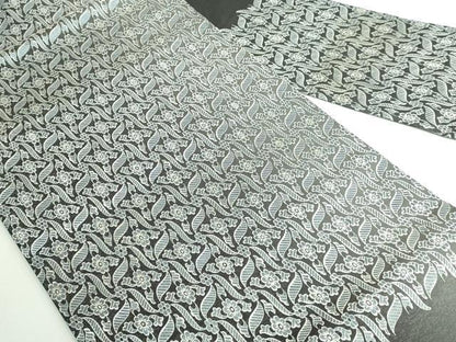 平和屋本店●極上　金彩友禅　卓越技能者・名工・和田光正　九寸名古屋帯　舞花文　銀彩　紙付き　逸品　DZAB4797kh6
