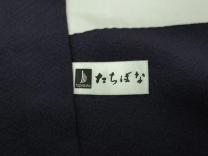 平和屋着物●極上 史上初の女性友禅師 京都府伝統産業優秀技術者 京の名工 岡山武子 振袖 枝垂れ桜 鉄紺色 暈し染め 銀彩 逸品 DZAB4855kh6