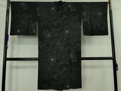 平和屋着物∞極上　道中着　スリーシーズン　春夏秋　塵除け　ロング丈　紗　草花文　黒地　銀彩　逸品　DZAB4867kh6