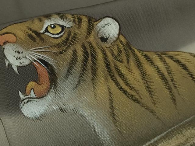 平和屋着物●極上　色留袖　龍　虎　手描き　消炭色地　暈し染め　金彩　逸品　DZAB4908kh6