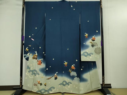 平和屋着物●極上　振袖　日本ものがたり　作家物　兎　うさぎ　浦島太郎　暈し染め　紺青色地　金彩　逸品　DZAB4911kh6