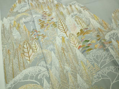 平和屋本店●極上　創業460年・千總　色留袖　背抜き仕立て　刺繍　樹林文　淡藤色地　金糸　三越扱い　逸品　DZAB4912kh6