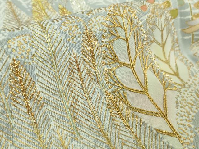 平和屋本店●極上　創業460年・千總　色留袖　背抜き仕立て　刺繍　樹林文　淡藤色地　金糸　三越扱い　逸品　DZAB4912kh6