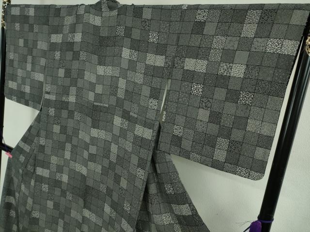 平和屋本店●極上　江戸小紋　横谷楠生　寄せ小紋柄　黒地　ロング丈　逸品　DZAB4974kh6