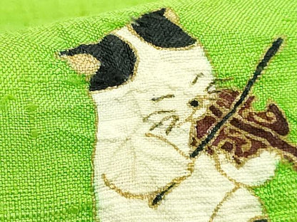 平和屋着物●極上　九寸名古屋帯　紬地　絞り　ネコ　楽器　黄緑色地　金彩　逸品　DZAB5076kh6