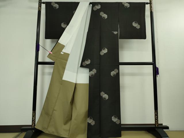 平和屋着物●極上　本場大島紬　9マルキ　地空　雪輪重ね　黒地　逸品　DZAB5102kh6