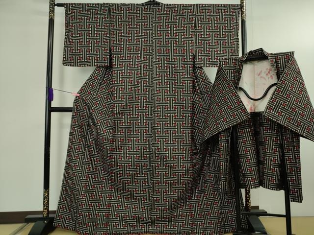 平和屋着物●希少　本場大島紬　龍郷絣　秋名バラ　アンサンブル　長羽織セット　逸品　DZAB5104kh6