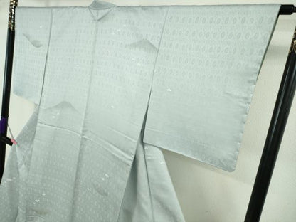 平和屋着物●極上　染色作家　長谷川忠義　小紋　舞花弁　かすみ山文　淡藤色地　金彩　逸品　未使用　DZAB5112kh6