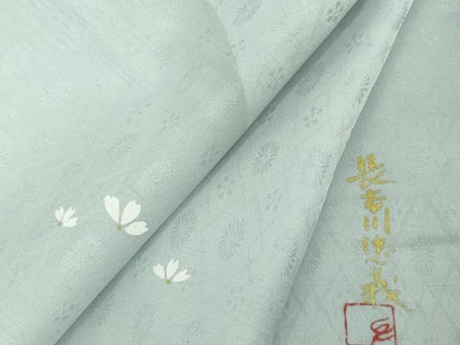 平和屋着物●極上　染色作家　長谷川忠義　小紋　舞花弁　かすみ山文　淡藤色地　金彩　逸品　未使用　DZAB5112kh6