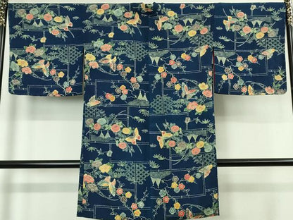 平和屋着物∞極上　長羽織　型染　舞蝶花文　留紺色地　鬼しぼ縮緬　逸品　未使用　DZAB5131kh6