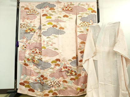 平和屋本店●極上　振袖・長襦袢(無双仕立て)セット　駒刺繍　雲取り松花文　金彩　逸品　DZAB5151kh6