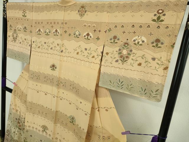 平和屋本店●極上　中国三大刺繍　スワトウ刺繍　汕頭刺繍　相良刺繍　訪問着　花唐草文　暈し染め　逸品　未使用　DZAB5166kh6