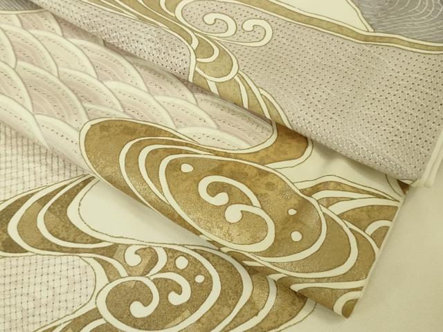 平和屋本店●極上　中国三大刺繍　スワトウ刺繍　汕頭刺繍　訪問着　流水文　鳥の子色地　金彩　逸品　DZAB5169kh6