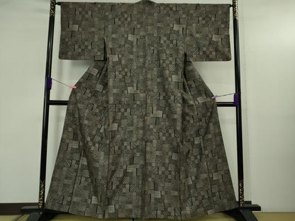 平和屋着物●極上　本場大島紬　9マルキ　名物裂色紙文　逸品　DZAB5177kh6