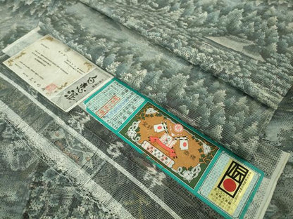 平和屋本店●極上 白泥染の第一人者・絣の魔術師 恵積五郎 本場大島紬 恵大島織物謹製 白大島 白恵泥 総絣 証紙付 逸品 未使用 DZAB5180kh6