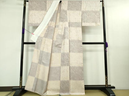 平和屋本店▽極上　創業200年・7代目永治屋清左衛門　お召　単衣　市松桐花地紋　ますいわ屋扱い　逸品　DZAB5200kh6