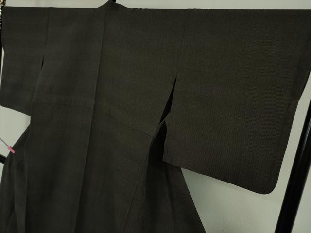 平和屋本店▽極上 紬 単衣 草木染 黒紅色地 ゑり善扱い たとう紙付き 逸品 DZAB5206kh6