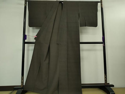 平和屋本店▽極上 紬 単衣 草木染 黒紅色地 ゑり善扱い たとう紙付き 逸品 DZAB5206kh6