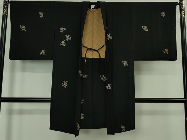 平和屋着物∞極上　長羽織　印傳　草花文　黒地　羽織紐付き　逸品　DZAB5214kh6