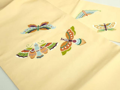 平和屋着物●極上　塩瀬　九寸名古屋帯　刺繍　舞蝶文　逸品　DZAB5305kh6