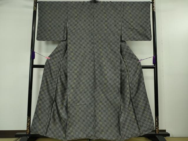 平和屋着物●極上　西陣　とみや織物謹製　お召　三条殿織　市松草丸文　反端付き　逸品　DZAB5374kh6 平和屋着物○極上 西陣 とみや織物謹製 お召 三条殿織 市松草丸文