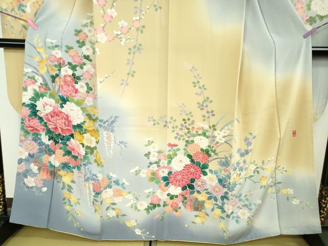 平和屋着物●極上　振袖　友禅　作家物　吉祥花文　暈し染め　逸品　DZAB5382kh6