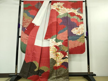 平和屋本店●極上　皇室献上作家　藤井寛　振袖　駒刺繍　雲重ね　宝尽くし飛鶴文　金彩　逸品　DZAB5388kh6