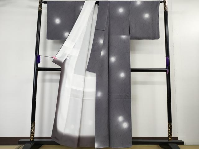平和屋着物●極上　小紋　雪兎　うさぎ　蛍暈し　藤煤竹色地　銀彩　逸品　未使用　DZAB5391kh6