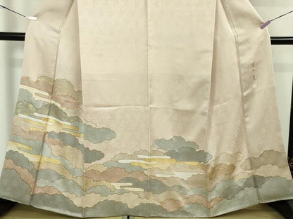 平和屋本店●極上　皇室献上作家　藤井寛　色留袖　駒刺繍　雲重ね　灰桜色地　金彩　逸品　DZAB5411kh6