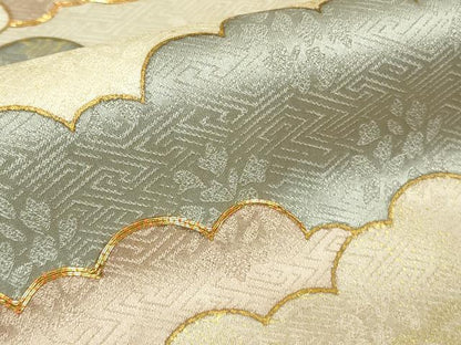 平和屋本店●極上　皇室献上作家　藤井寛　色留袖　駒刺繍　雲重ね　灰桜色地　金彩　逸品　DZAB5411kh6