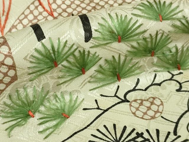 平和屋本店●極上　訪問着　駒刺繍　松竹梅　文字文　鳥の子色地　金糸　逸品　未使用　DZAB5418kh6