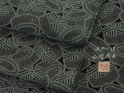 平和屋着物∞極上　人間国宝 小宮康孝　道行コート　石臼　黒地　逸品　DZAB5441kh6