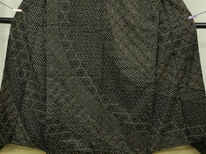 平和屋本店●極上　本場大島紬　訪問着　刺し子　総刺繍　名物裂　黒地　まるやま扱い　逸品　DZAB5492kh6