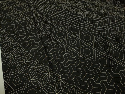 平和屋本店●極上　本場大島紬　訪問着　刺し子　総刺繍　名物裂　黒地　まるやま扱い　逸品　DZAB5492kh6