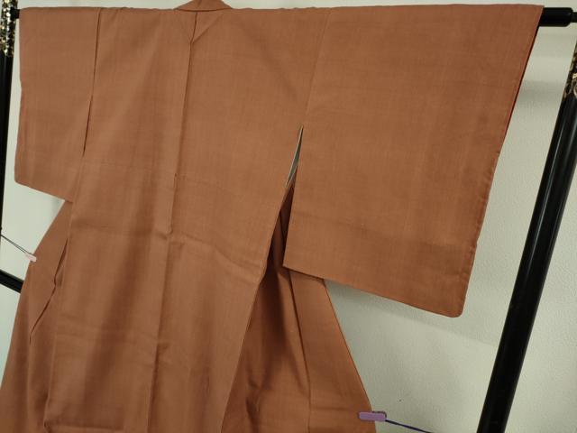 平和屋着物●極上　本場結城紬　重要無形文化財　奥順謹製　色無地　紅樺色　証紙付き　逸品　未使用　DZAB5498kh6