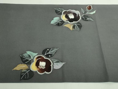 平和屋着物●極上　本加賀友禅作家　木村雨山画　染色工芸作家　吉田芳彩　九寸開き名古屋帯　枝椿　銀彩　薄い羊羹色地　逸品 DZAB5529kh6