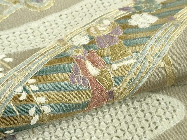 平和屋本店●極上　中国三大刺繍　スワトウ刺繍　汕頭刺繍　訪問着　城下町人物文　亜麻色地　鬼しぼ縮緬　金糸　逸品　DZAB5622kh6