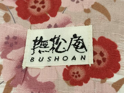 平和屋着物∴極上　夏物　撫松庵　小紋・浴衣兼用　綿　草花　舞蝶シルエット　洗える着物　逸品　DZAB5627kh6