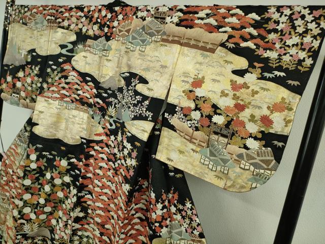 平和屋本店●最高級　中国三大刺繍　スワトウ刺繍　汕頭刺繍　相良刺繍　訪問着　渡橋風景花文　黒地　金通し地　本金箔　逸品　DZAB5647kh6