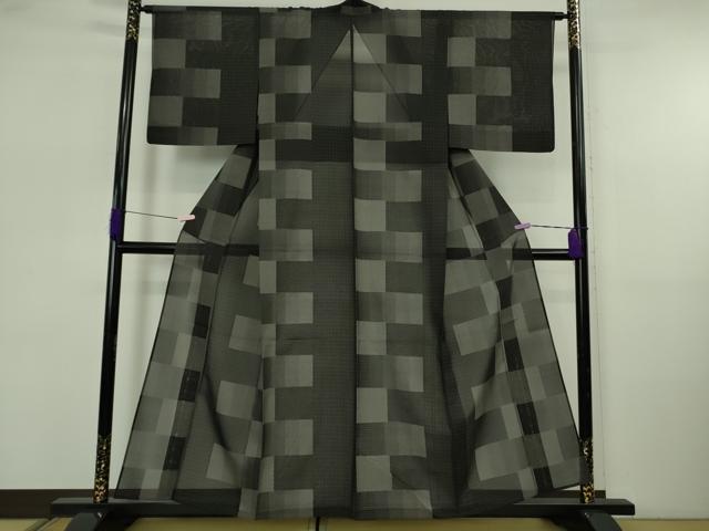 平和屋着物＊極上 夏物 本場大島紬 夏大島 9マルキ 変わり市松 黒地 逸品 DZAB5652kh6