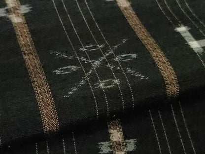 平和屋着物●極上　本場琉球絣　紬　黒地　伊勢丹扱い　逸品　DZAB5682kh6