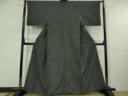 平和屋着物●極上　本塩沢　袷　110亀甲　斜線文　藍鉄色地　逸品　DZAB5683kh6