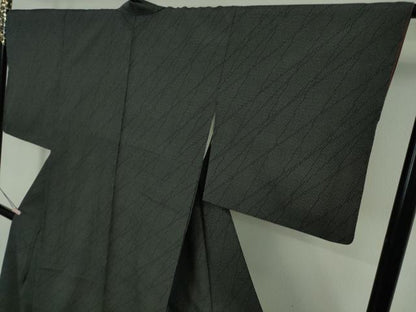 平和屋着物●極上　本塩沢　袷　110亀甲　斜線文　藍鉄色地　逸品　DZAB5683kh6
